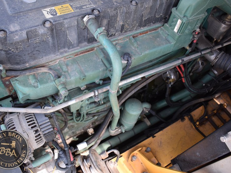 2007-volvo-a40d-image-40