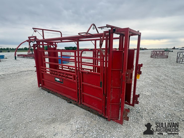 stronghold-cattle-chute-image-7