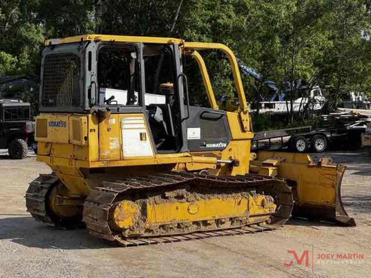 komatsu-d39px-21-image-3