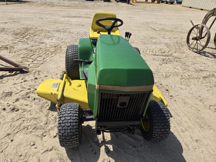 john-deere-400-image-2