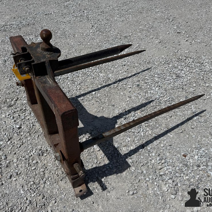 3-Pt Bale Spear