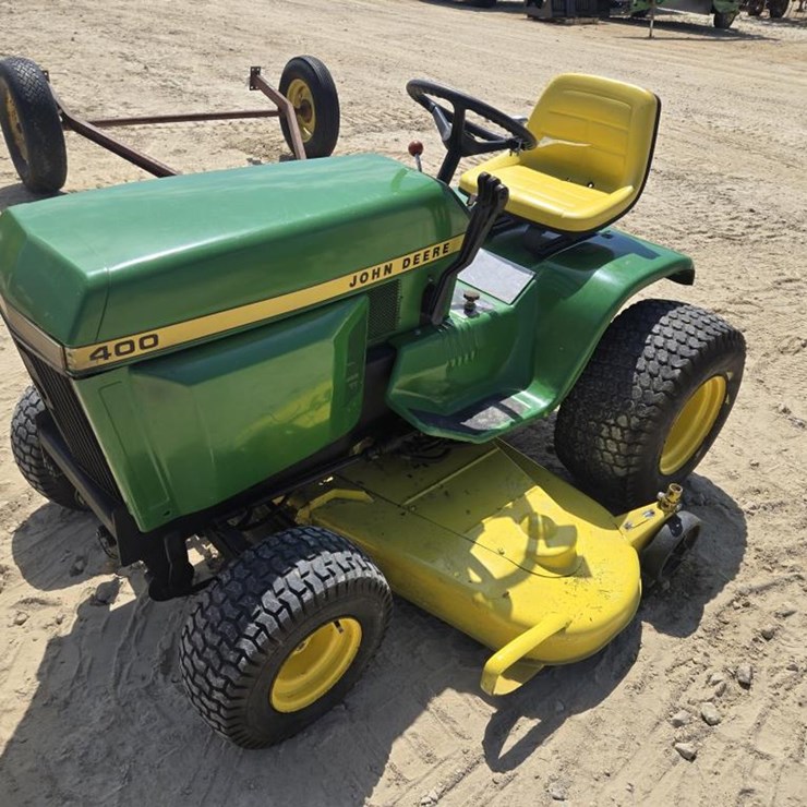 JOHN DEERE 400