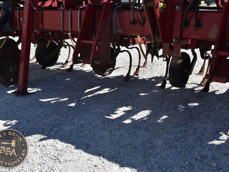 case-ih-183-image-6