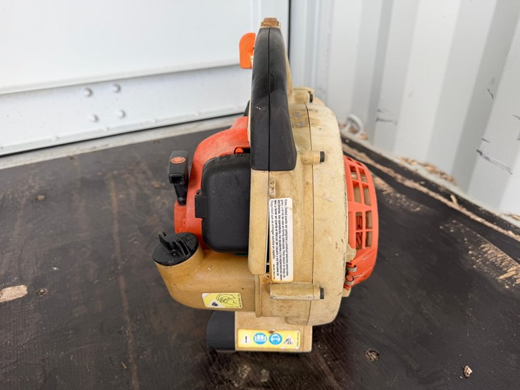 #6036-•-stihl-bg85-handheld-leaf-blower-image-5