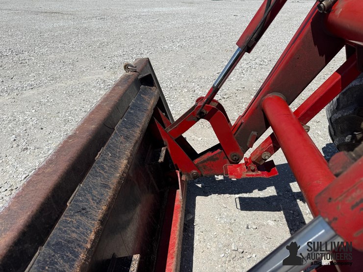 case-ih-5240-image-11