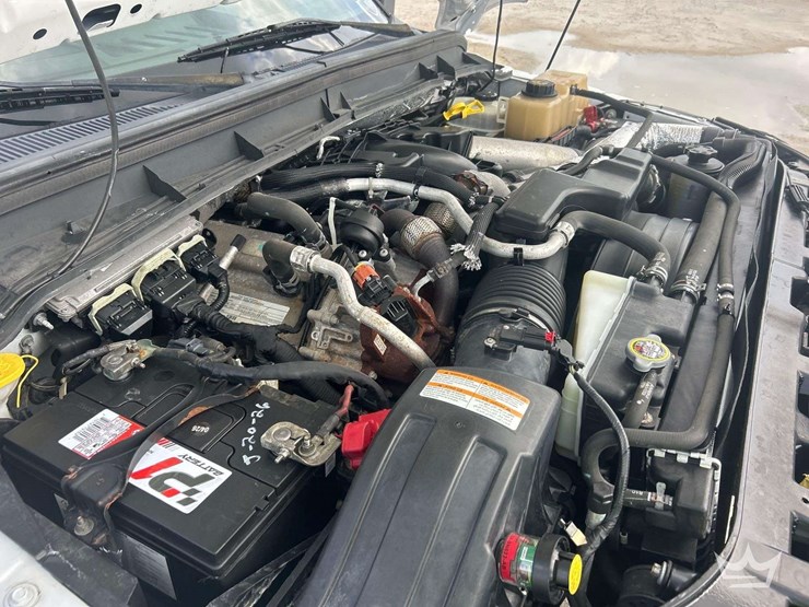 2013-ford-f450-image-9