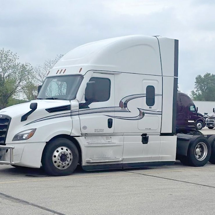 2022 FREIGHTLINER CASCADIA 126