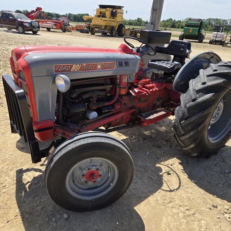 FORD 801