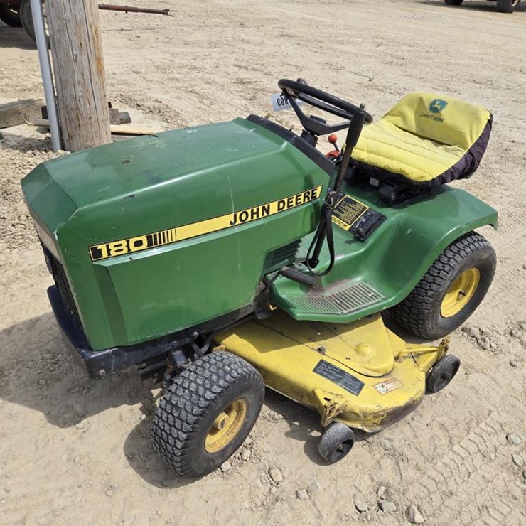 JOHN DEERE 180