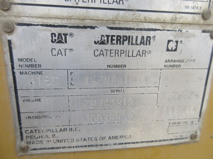 2022-caterpillar-416c-image-31