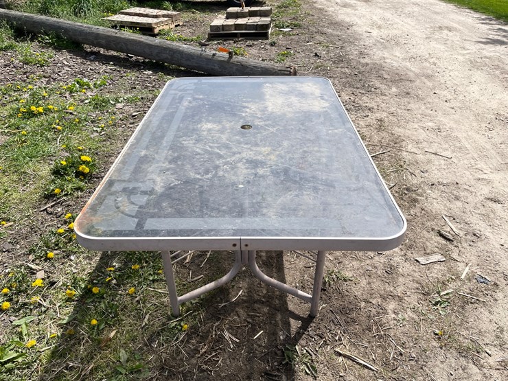 #2165-•-glass-top-patio-table-image-4