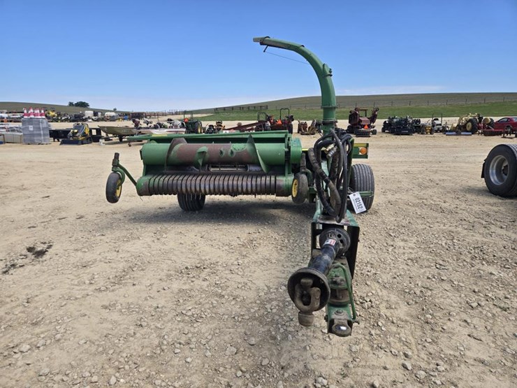 john-deere-3975-image-2