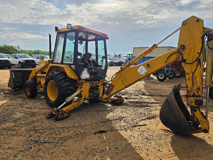 deere-310c-image-2