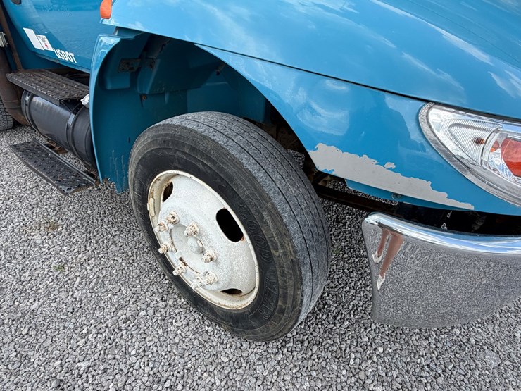 2007-international-durastar-4200-image-13