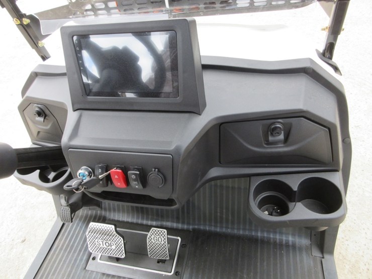 2026-sdlanch-sdlgc80-shuttle-golf-cart,-image-9