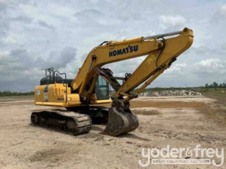 2017-komatsu-pc210-lc-11-image-4