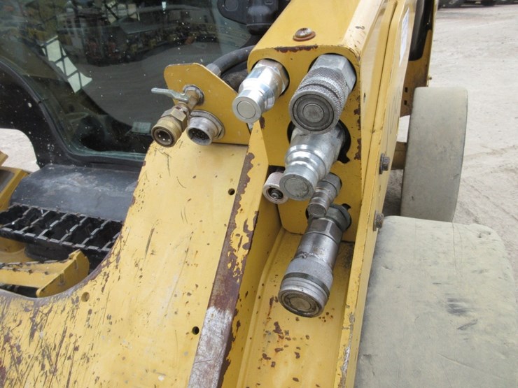 2020-caterpillar-272d3-xe-image-18