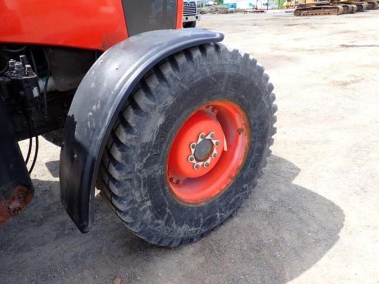 2016-kubota-m6-141-image-44