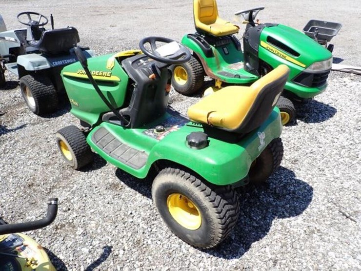 john-deere-lt166-image-5
