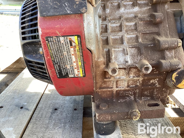 black-max-pm0535001-generator-image-17