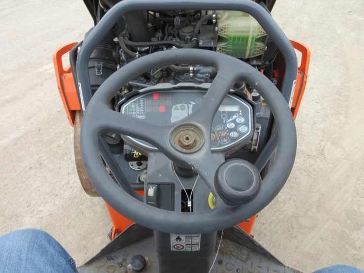2015-hamm-hd14ivv-image-11
