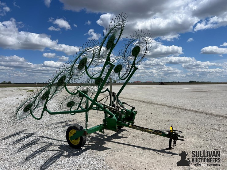 john-deere-702-image-3