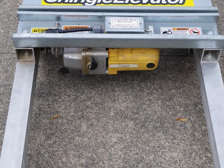 16'-shingleladder-electric-roofing-hoist-/-shingle-elevator,-see-description-image-5