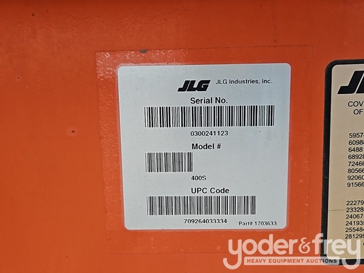 2018-jlg-400s-image-25