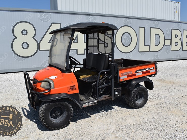 2012-kubota-rtv900-image-2