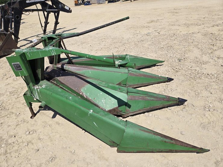 john-deere-30-image-1