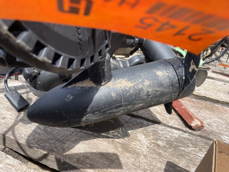 #2145-•-minn-kota-endura-c2-trolling-motor-image-4