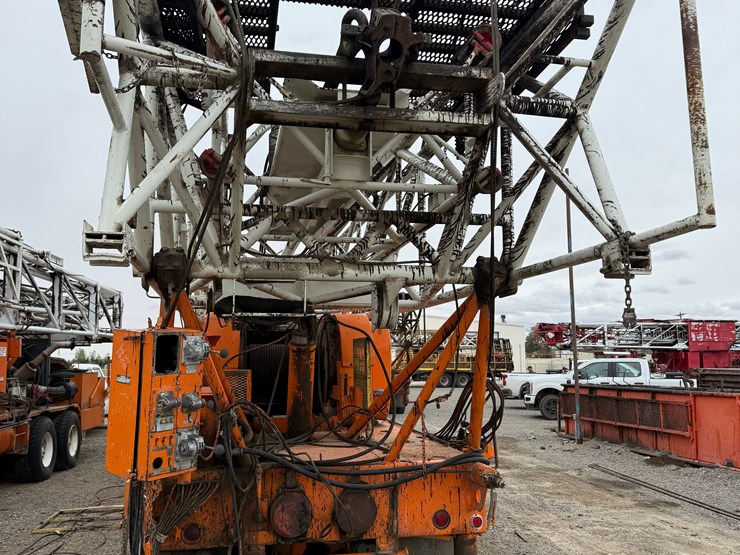 1984-franks-mobilrig-300-1287/160-dtd-ht-96’-215k-4-axle-well-service-workover-rig-image-5