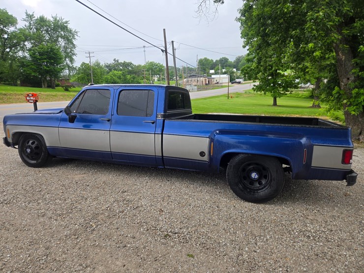 1976-chevrolet-c30-image-8