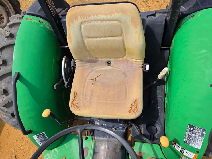 john-deere-5205-image-10