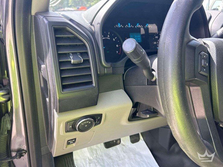 2016-ford-f150-image-14
