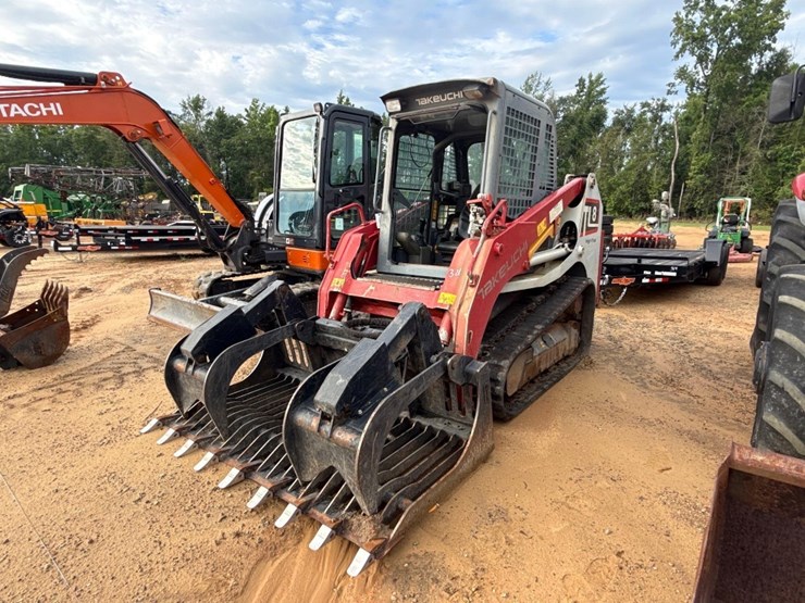 takeuchi-tl8-image-2