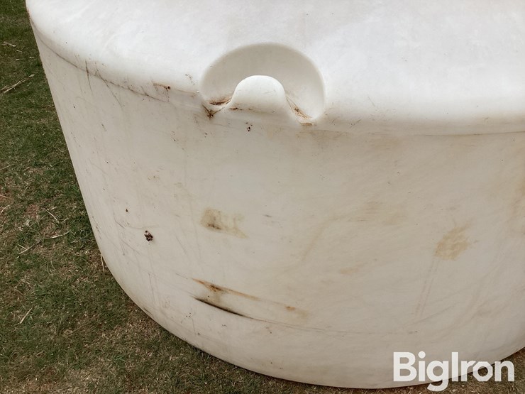 1,100-gallon-storage-tank-image-11
