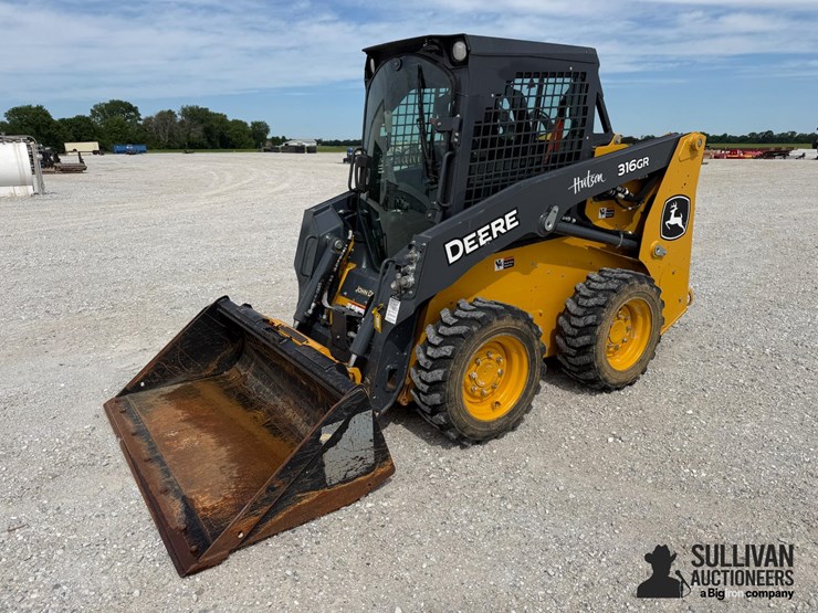 2024-deere-316gr-image-1