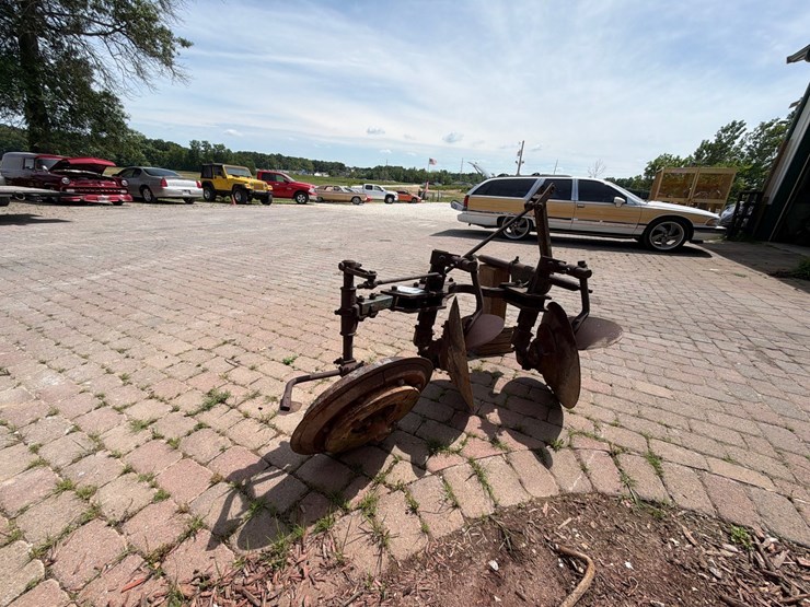 #24071-•-two-bottom-moldboard-plow-image-1
