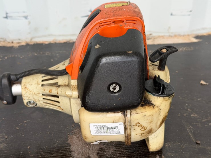 #6065-•-stihl-ht131-6'-pole-saw-image-3