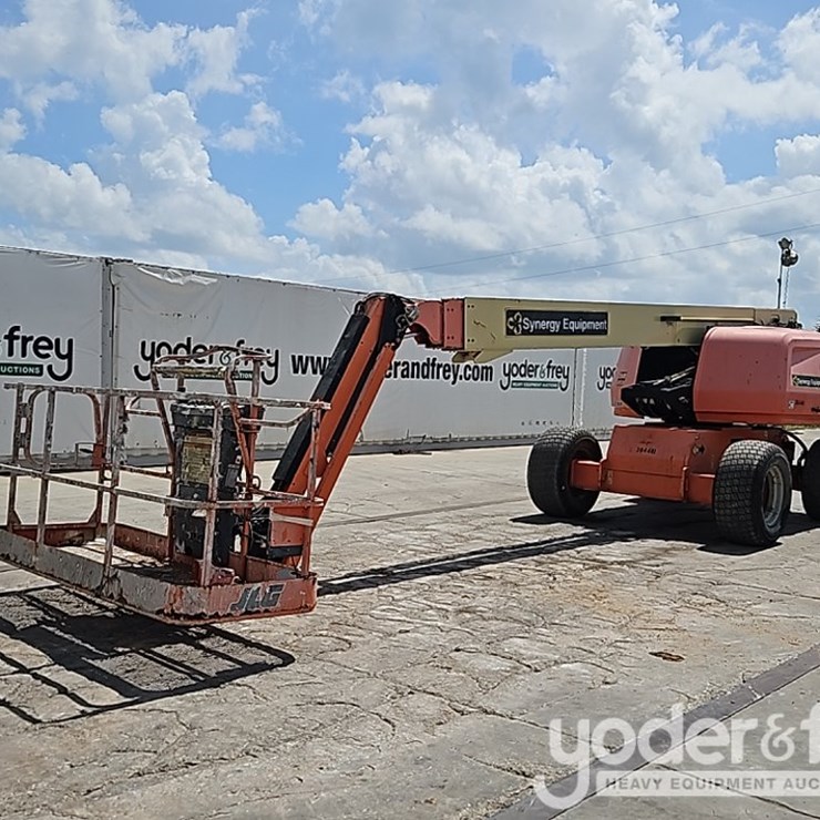 2018 JLG 660SJ