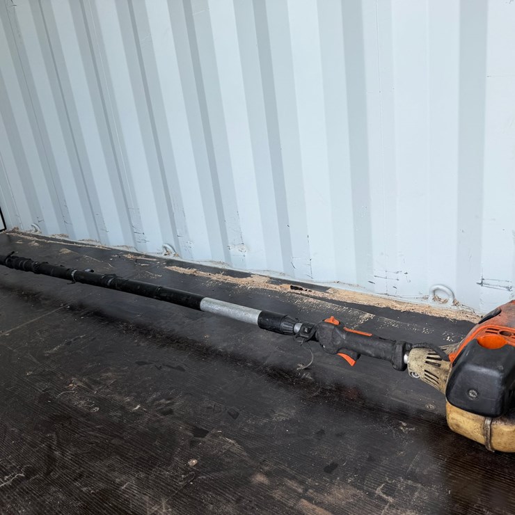 #6067 • STIHL 6' Pole Saw