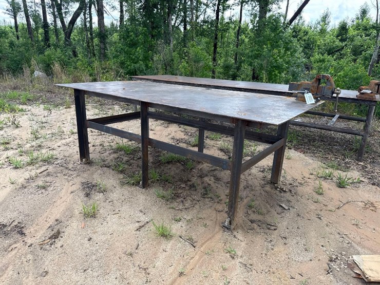 2229---4'x8'-metal-table-image-2