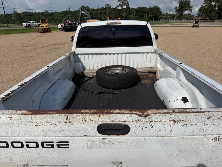 2001-dodge-ram-1500-image-5
