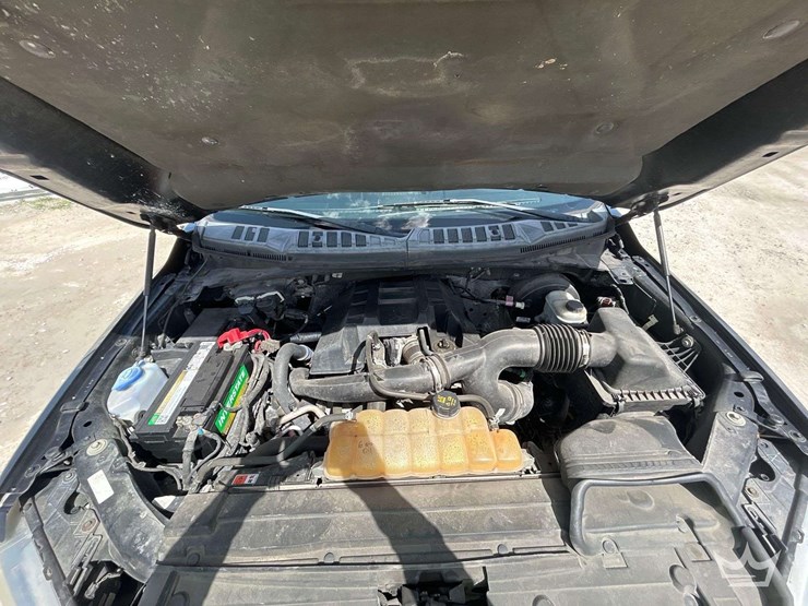 2016-ford-f150-image-7