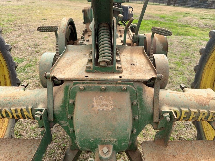 john-deere-b-image-38