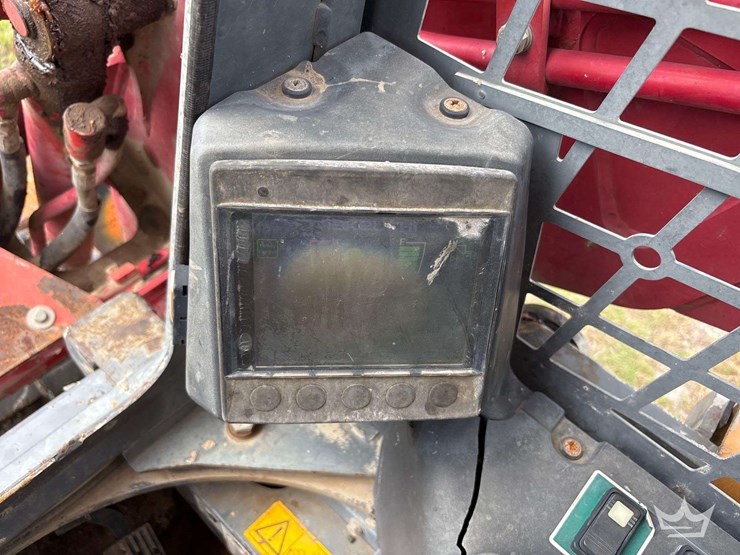 takeuchi-tl10v2-image-22