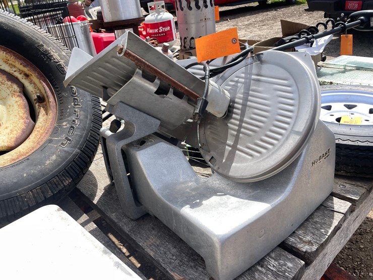 #2138-•-12"-hobart-meat-slicer-image-1