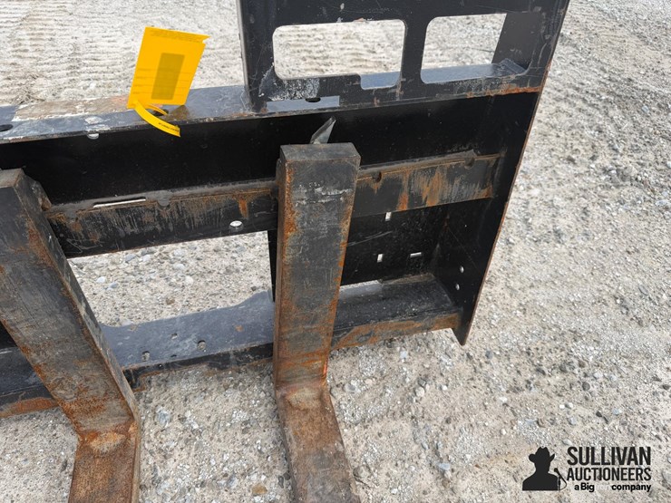 skidpro-48"-pallet-forks-image-12