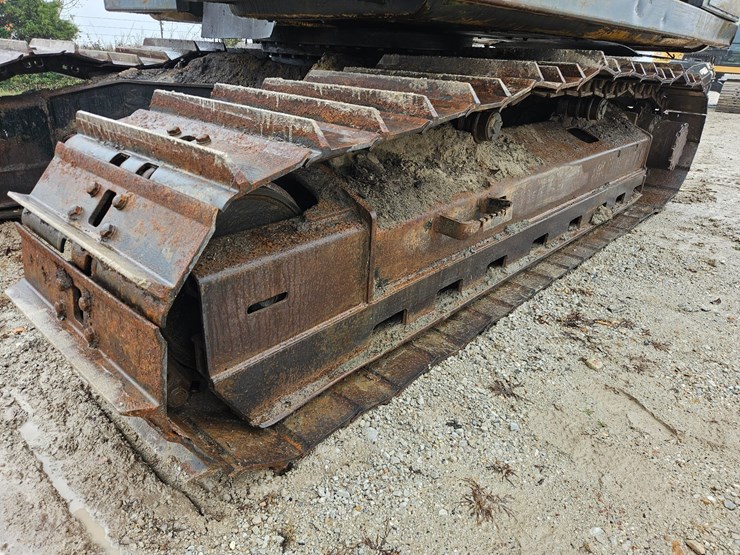2010-deere-200d-lc-image-67